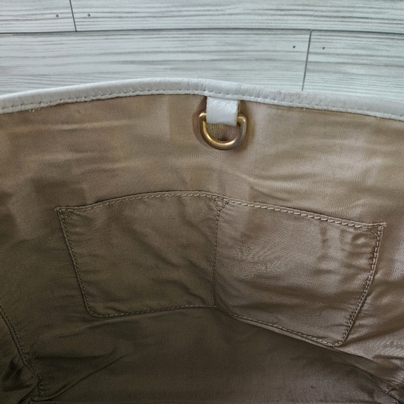 Loewe Madrid Heritage Pebbled Leather Tote Bag in Off White - Picture 16 of 16